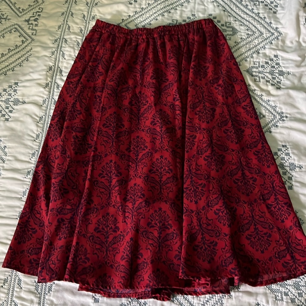 Alya red floaty skirt - sz M
